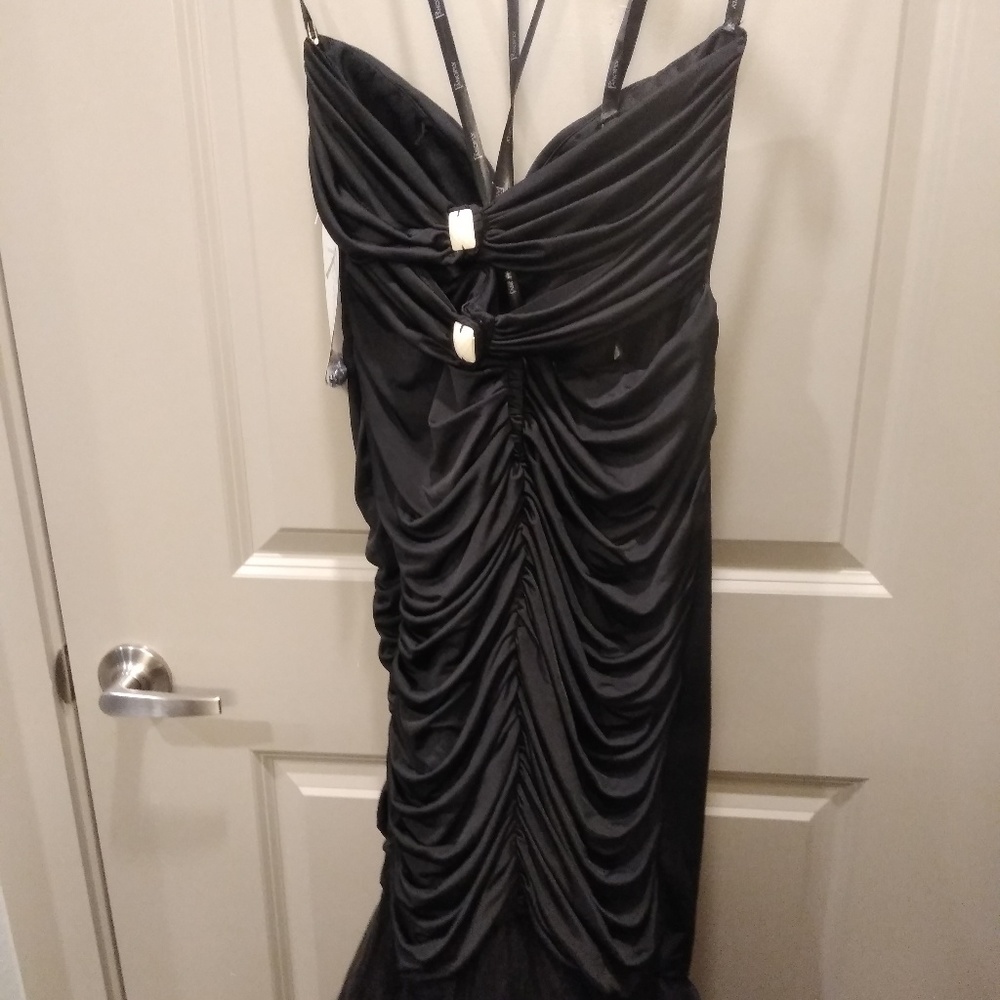 Prom dress - Picture 4 of 7